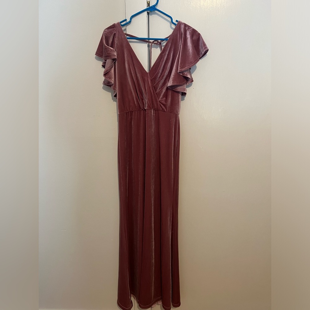 Elegant Mauve Velvet Dress
